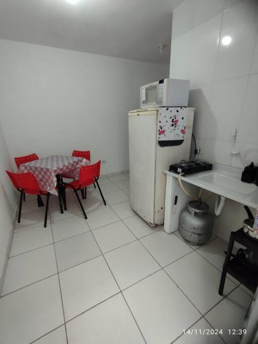 6 No Tremembe Cozinha Banheiro